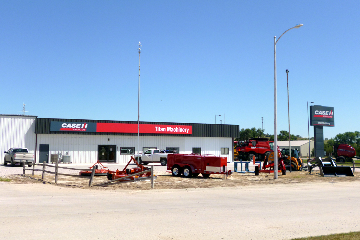 Titan Machinery Inc., Broken Bow, NE Authorized Dealer Case IH